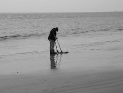 Metal detector guy, sans color