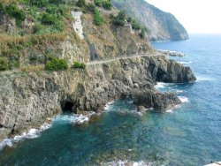 Trail between Riomaggiore and Manarola