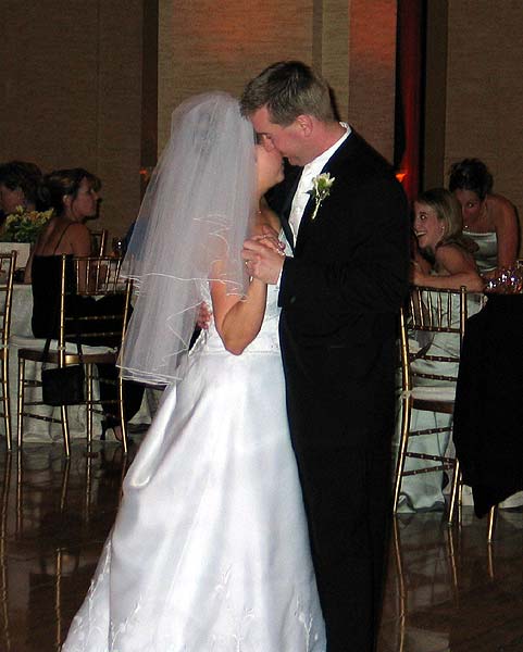 Kurt and Cathy's first dance (2 of 4)