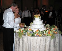 Cutting the cake (2 of 2)