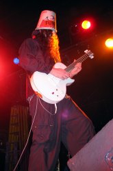 03_buckethead.jpg