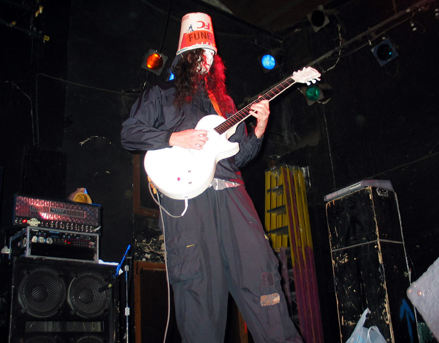 06_buckethead.jpg