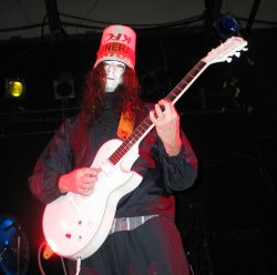 07_buckethead.jpg