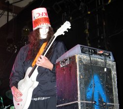 26_buckethead.jpg