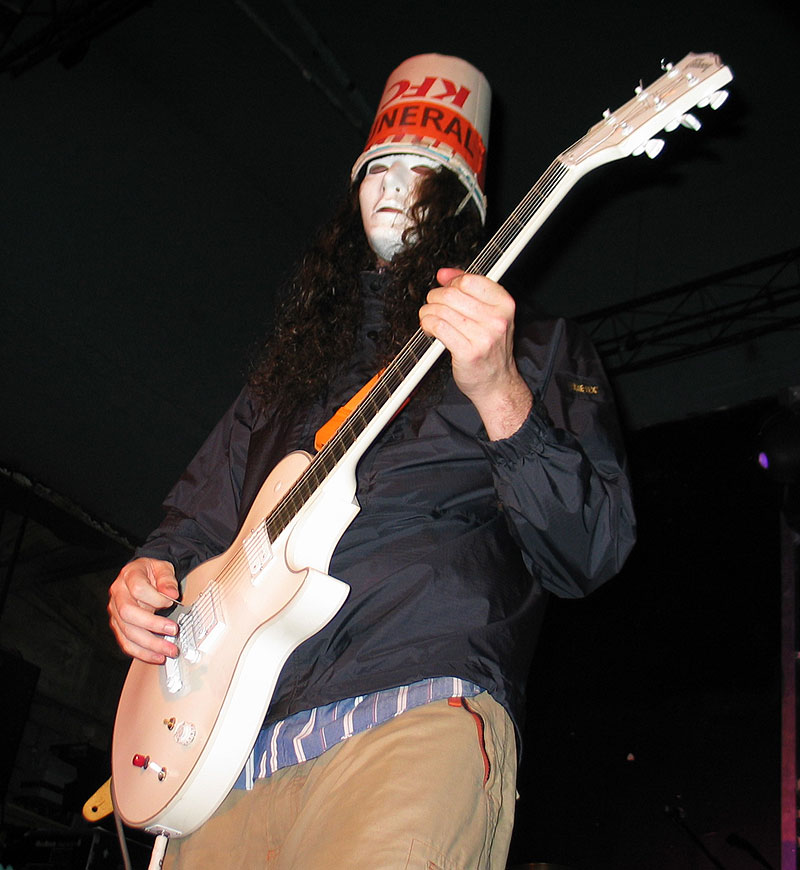 26_buckethead.jpg