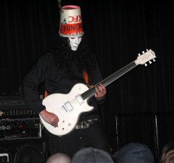 18_buckethead.jpg