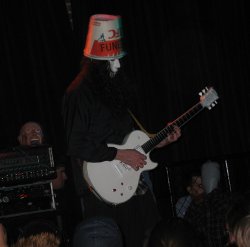 19_buckethead.jpg