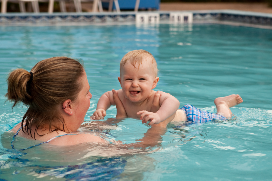 Bekki and Andy in the pool