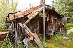 An original cabin in Wiseman, Alaska